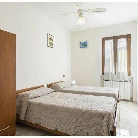 Residenza Tirrenia *