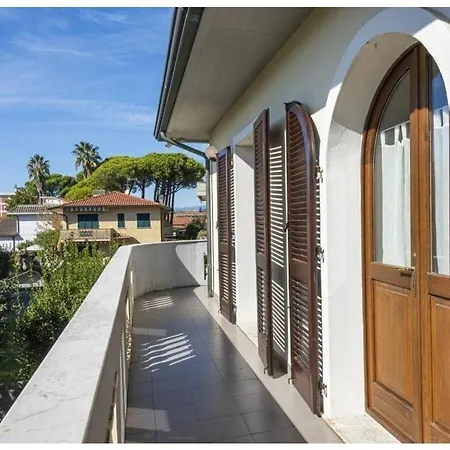 Residenza Tirrenia Dom wakacyjny Massa (Tuscany)